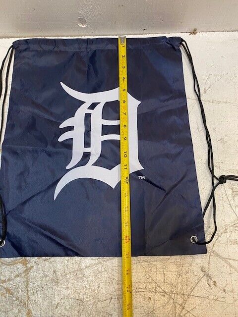 Approx 300 of Detroit Tigers Drawstring Backpacks in 20x16x16" Box (300 Qty)