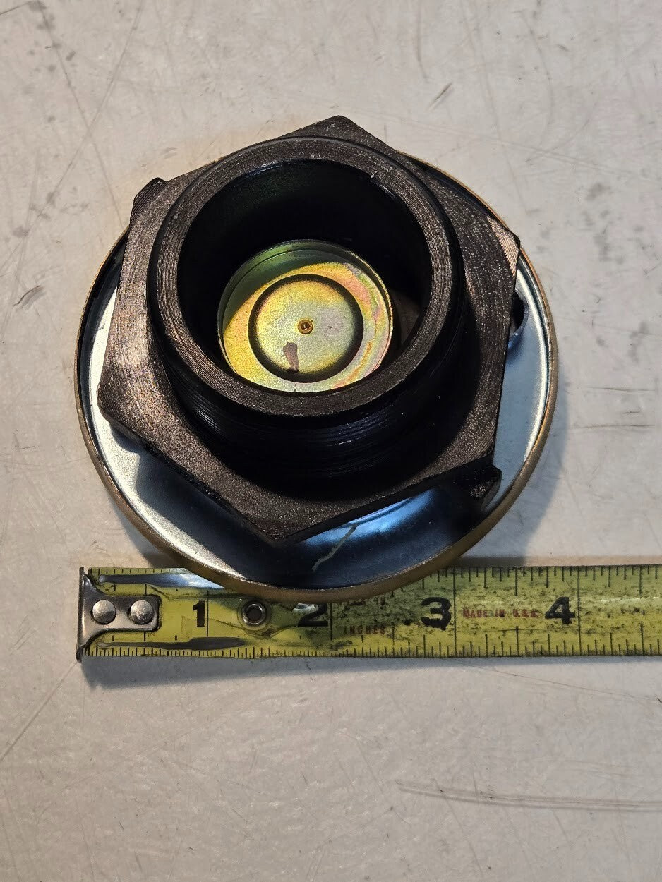 6 Quantity of Vented Fuel Caps | 2" Thread 3" Hex | SK-135 | 0402 | 0301 (6 Qty)