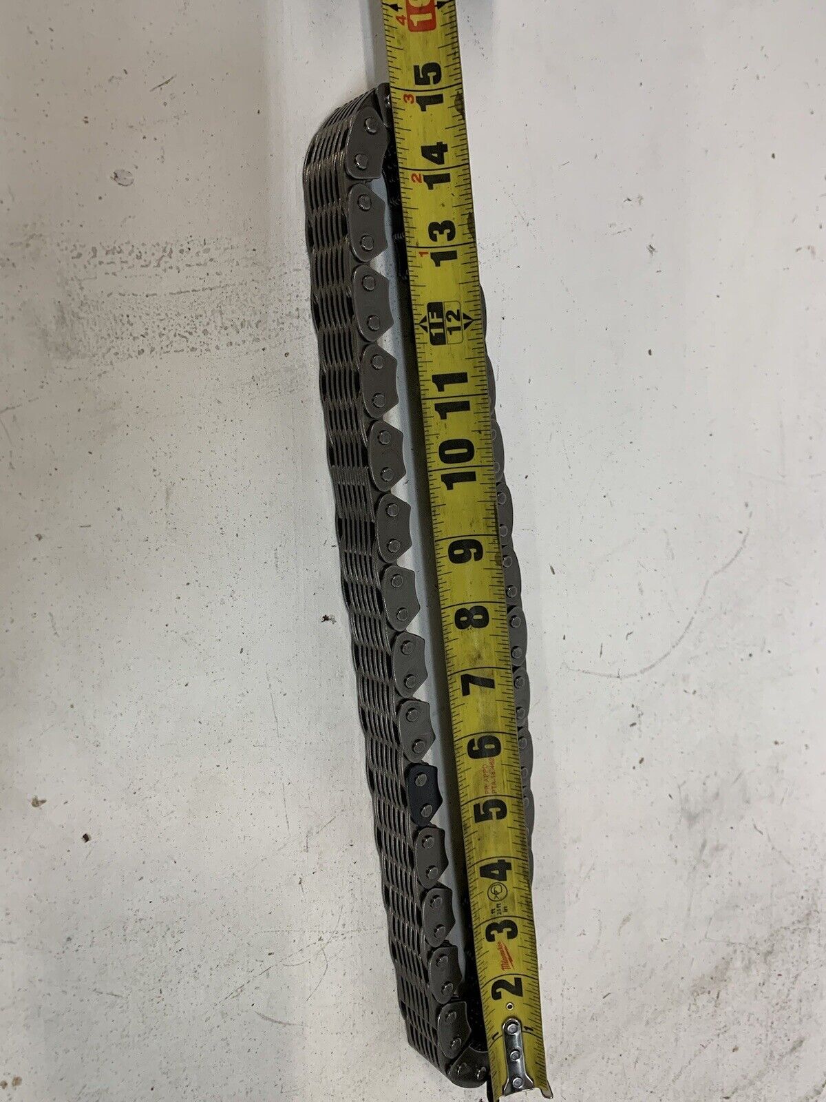 1304 Camshaft Crankshaft Chain About 32” Long Total - MEASUREMENTS PICTURED