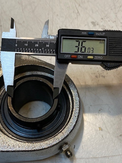 2 Quantity of IPTCI Pillow Block Bearings PA207 BUC207-23G 36mm Bore (2 Qty)