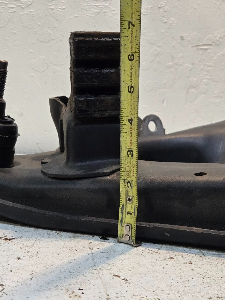 Lower Front Passenger Side Suspension Control Arm 337516 for GM 45D3261 | 14 BO1