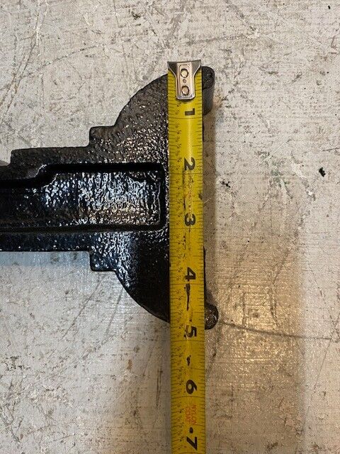 1 Piece of Pneumatic 3 Ton Jack Stand, 11 Teeth