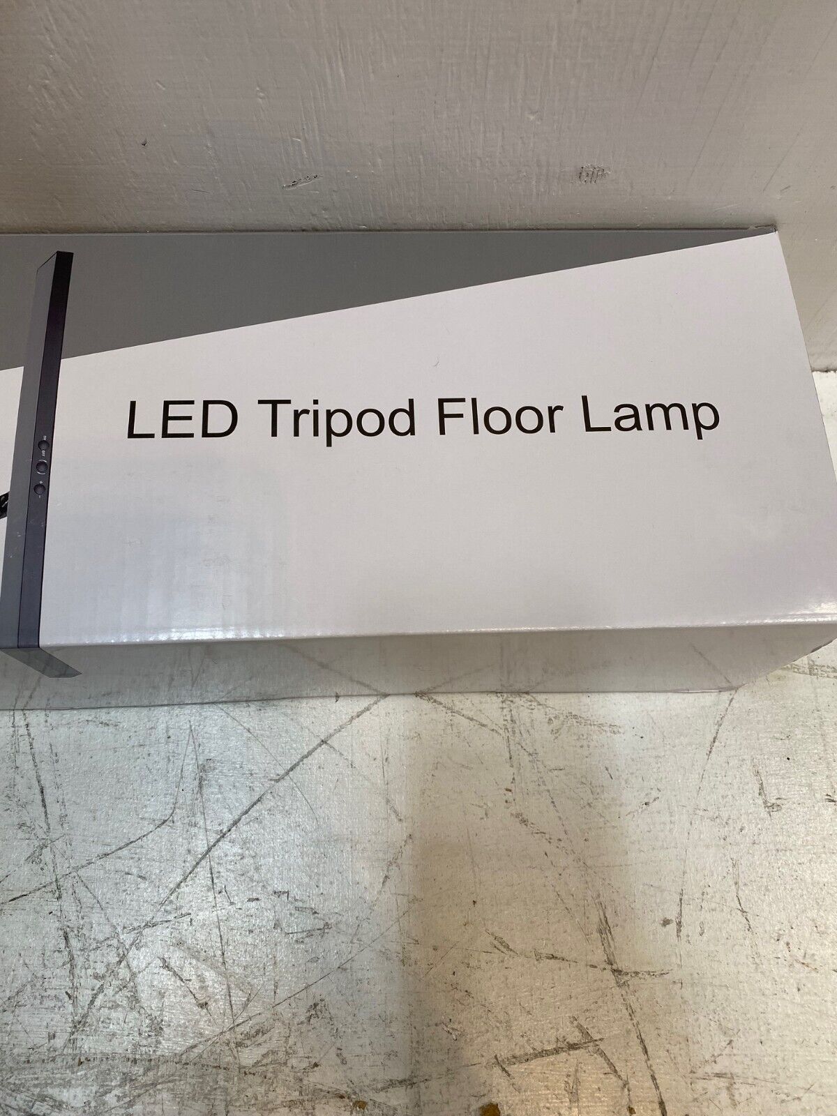 6 Quantity of BZBRLZ LED Tripod Floor Lamps (6 Quantity)