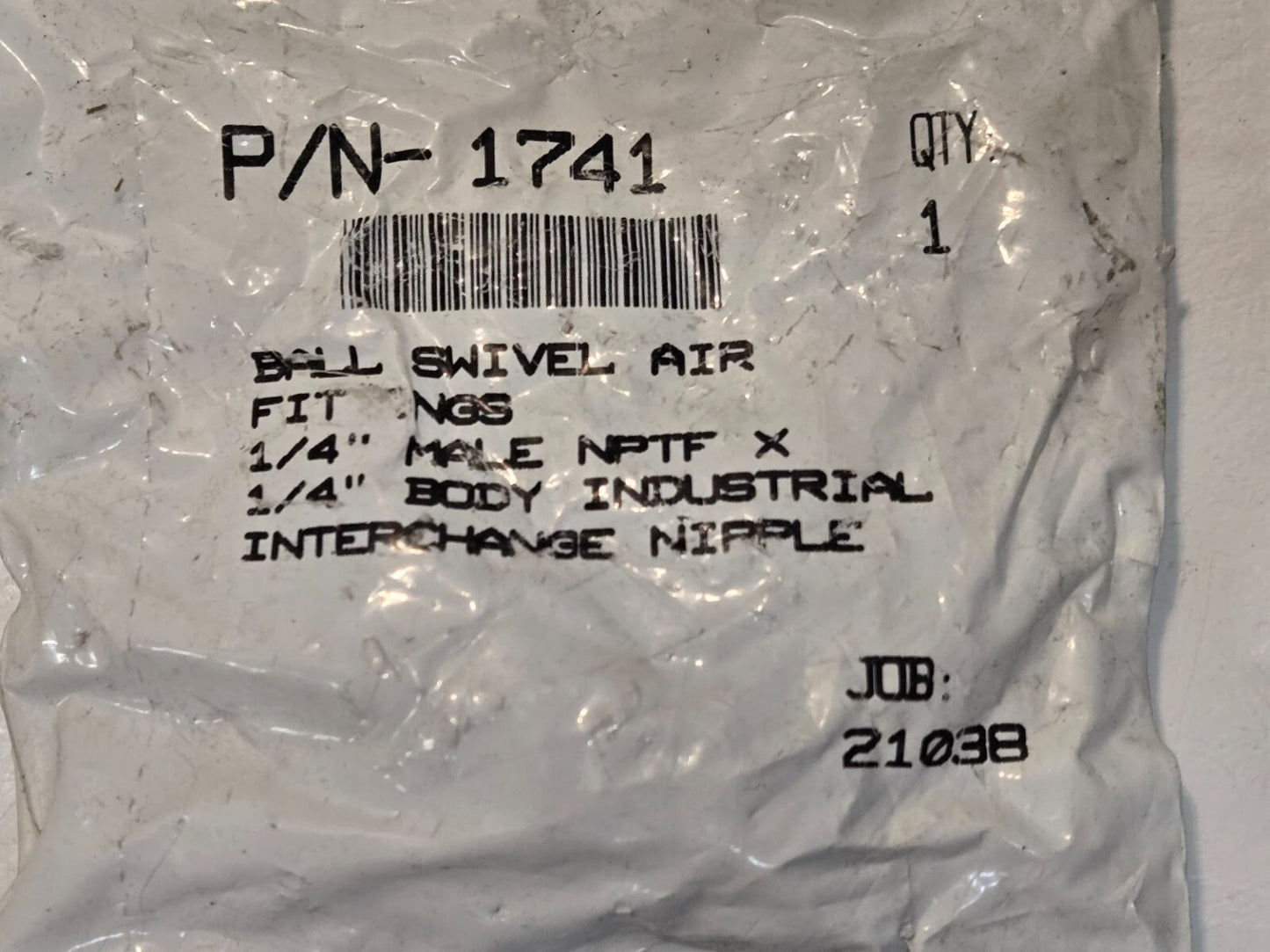 18 Quantity of Ball Swivel Air Fittings 1741 1/4" Male NPTF x 1/4" Body (18 Qty)