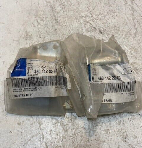 3 Quantity of Brackets for Mercedes Benz A4601422240 (3 Quantity)