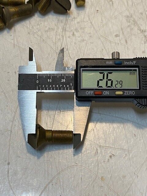 75 Qty of Flat Head Slotted Screw Bolts 26mm L 18mm Head 9mm Thread (75 Qty)