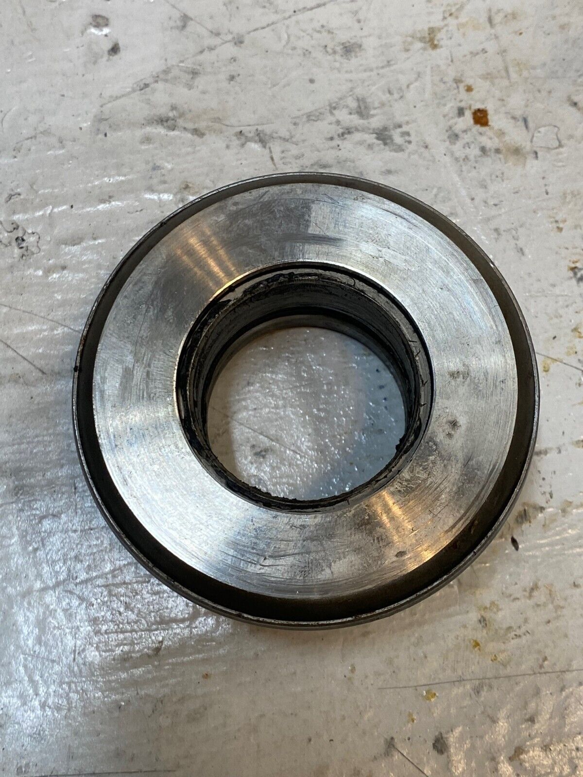 Clutch Release Bearing Assembly 1-3/8" ID 2-7/8" OD 1/2" Belt Diameter