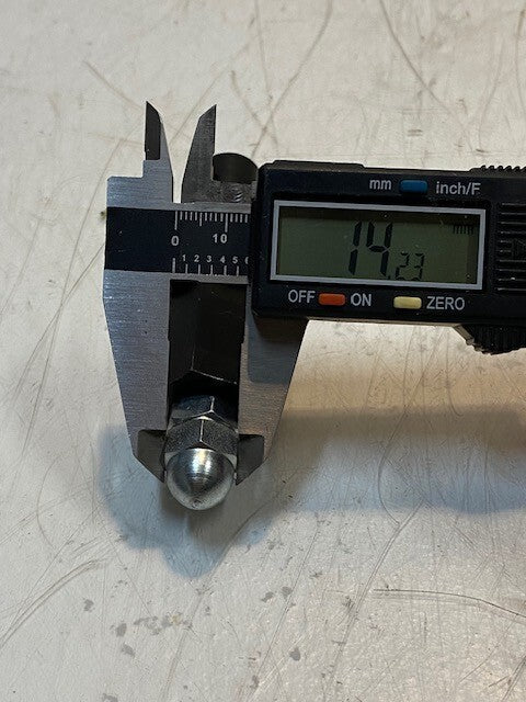 Relief Valve 2600 | 4-1/8" Long 17mm End 29mm OD 14mm Hex Nose
