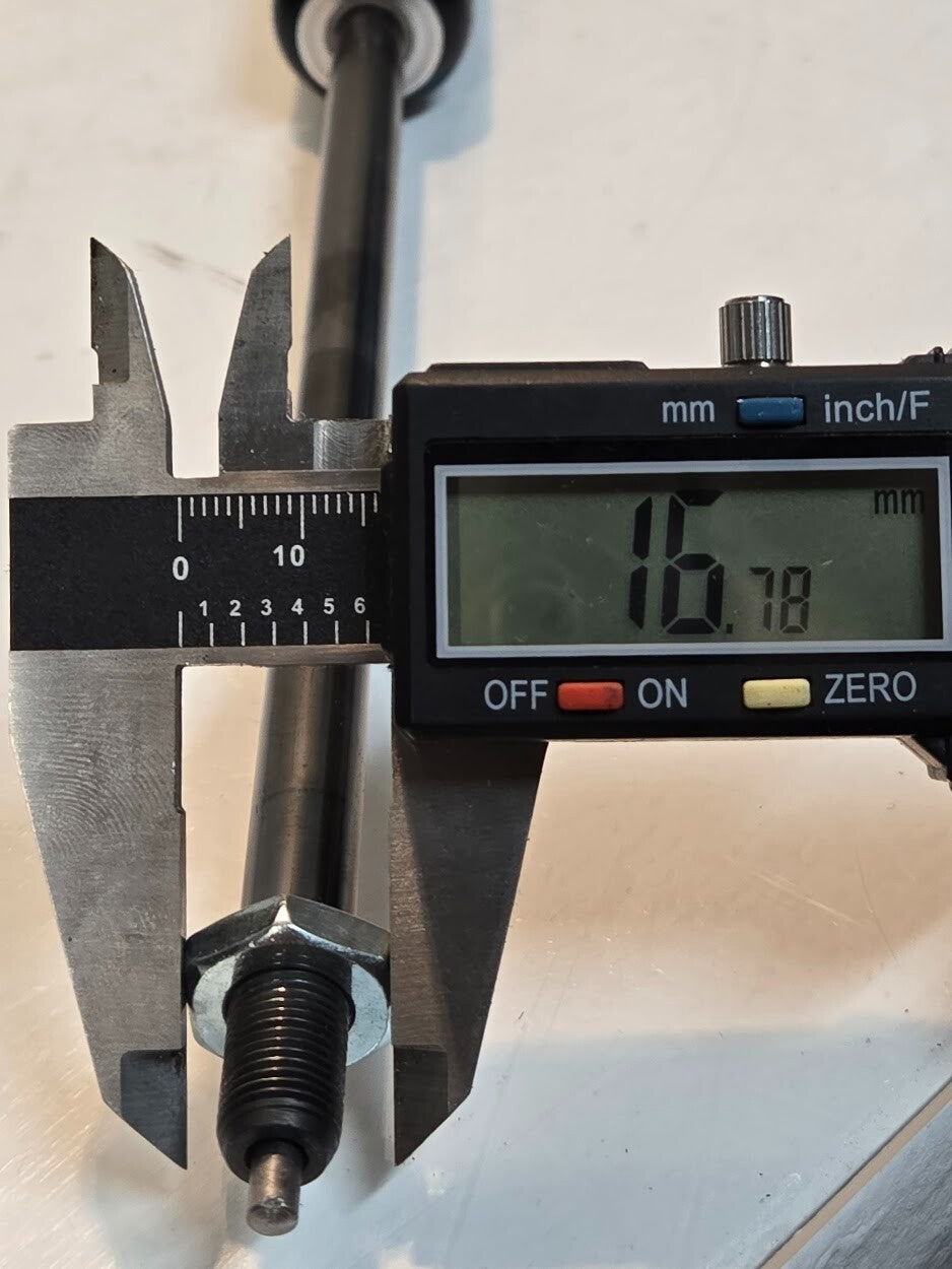 Bansbach Easylift Gas Spring 27255 | K0L0P03-300-920-001 090N | 32-3/4" Long