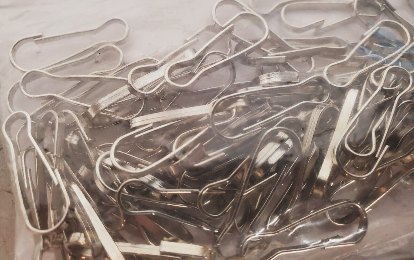 864 Quantity of Darice Lanyard Hooks Nickel Plated 23mm | 1881-27 (864 Qty)