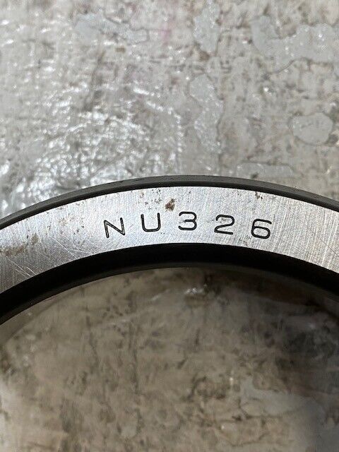 NSK NU326 Japan Z Cylindrical Roller Bearing (Only Pictured Part)