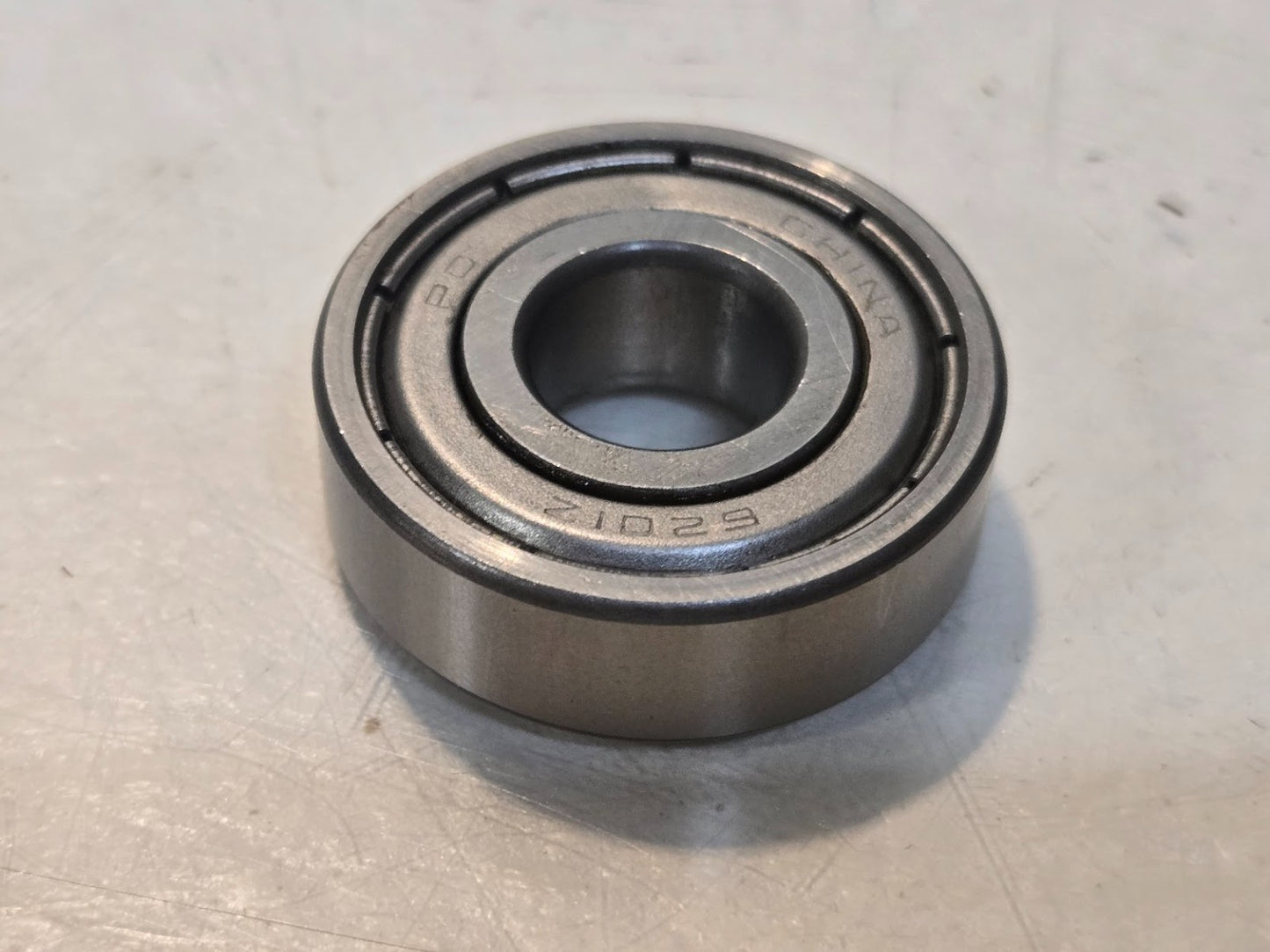 10 Quantity of PC Metal Shielded Ball Bearings 6201Z | 32 mm OD (10 Qty)