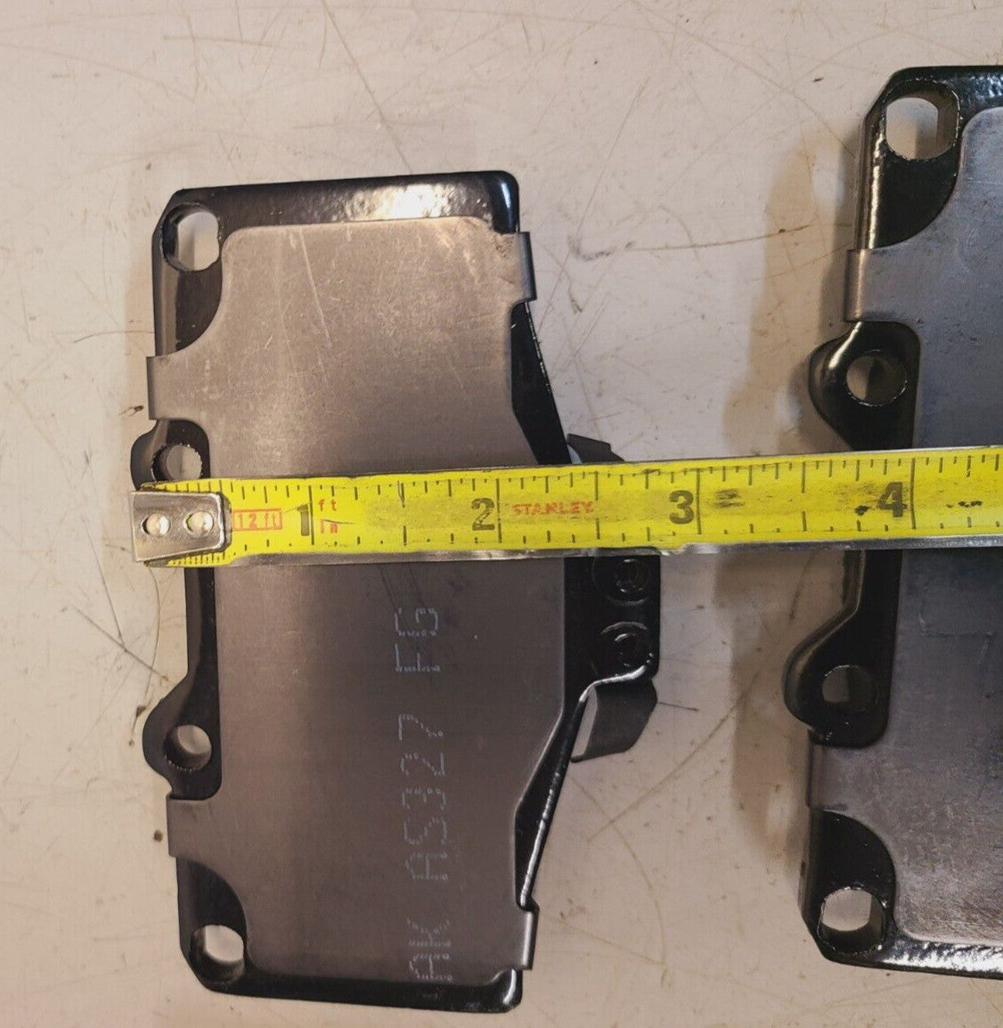 Akebono Proact Ultra Premium Disc Brake Pad Kit G2X19KB1 | AK AS327 FG