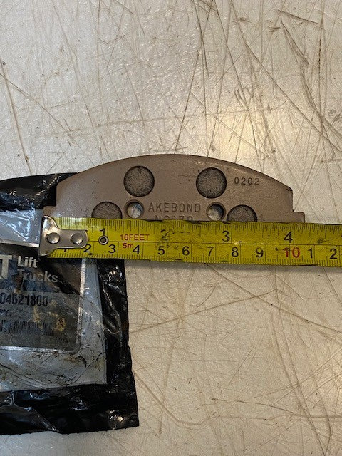 CAT Caterpillar Forklift Brake Pad 9704621800 | Akebono NS179
