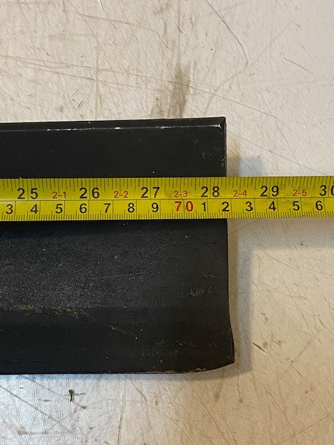 John Deere Rotary Cutter Blade FH329920 | 28-1/4" Long 4-1/4" Wide