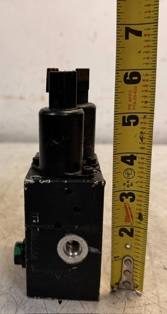 Compact Hydraulic Solenoid Control Valve Block 2F3COR39030 Industrial Unit