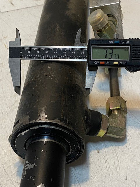 Integrated Hydraulics Cylinder BXP16579-02, WO 003390, IHI0402, 26mm Bore