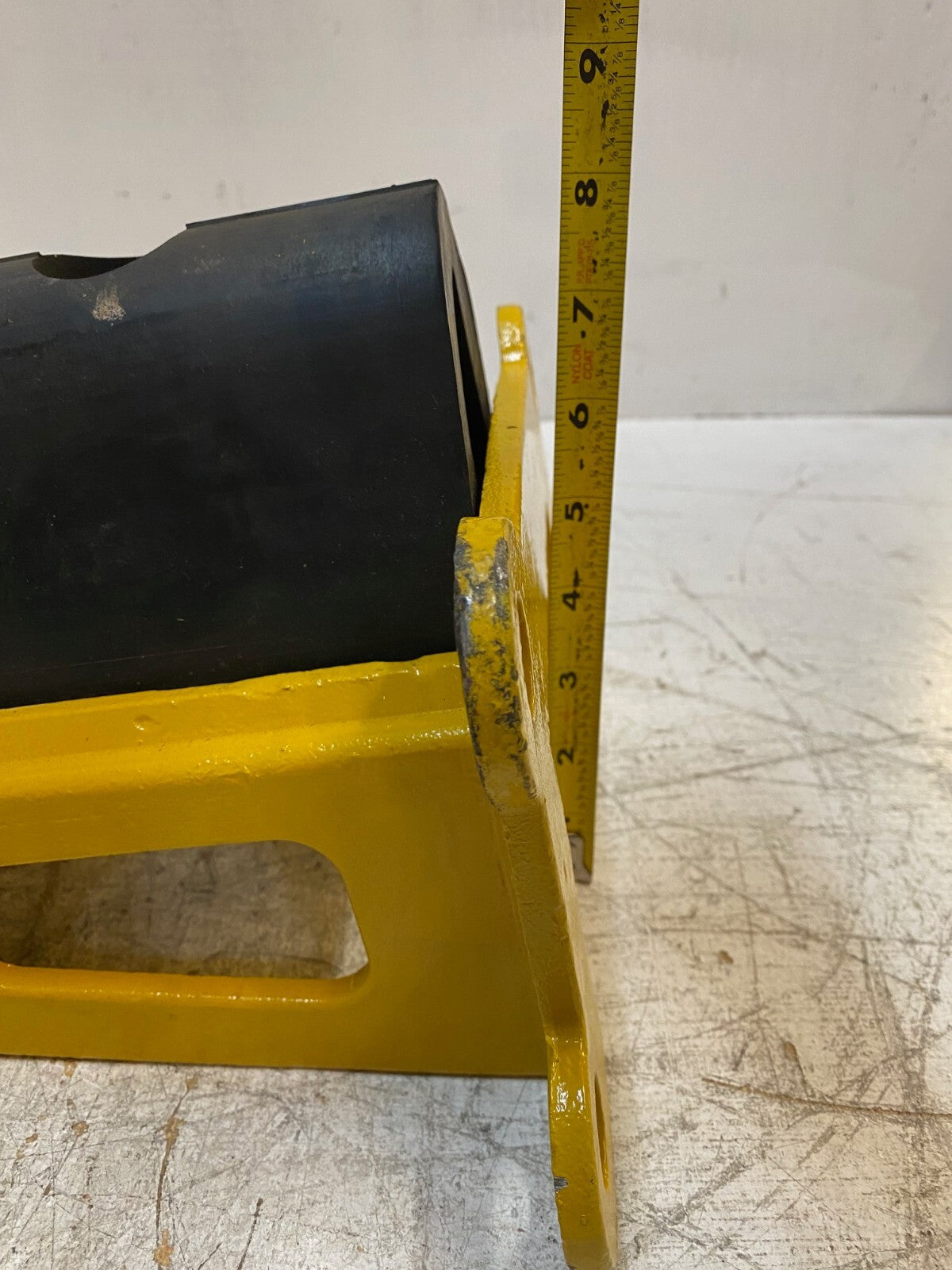Vestil Steel Rack Guard with Rubber Bumper 18-1/2" L 10-1/2" W 8" H