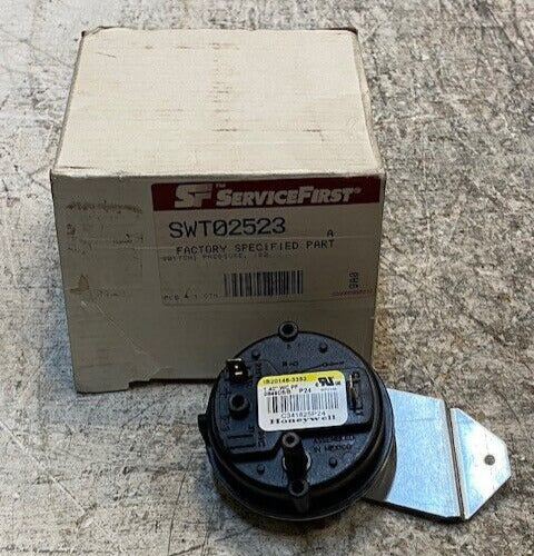 Service First SWT02523 | IS20146-3352 | C341825P24 Pressure Switch