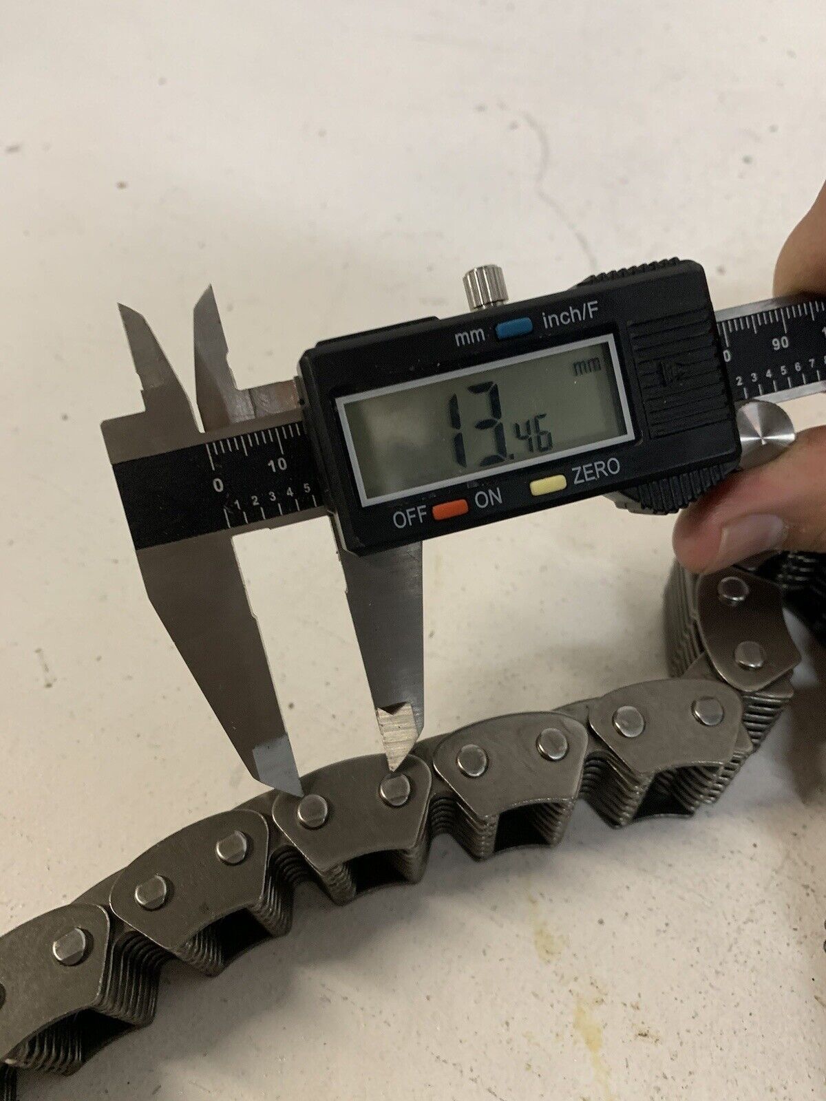 1304 Camshaft Crankshaft Chain About 32” Long Total - MEASUREMENTS PICTURED