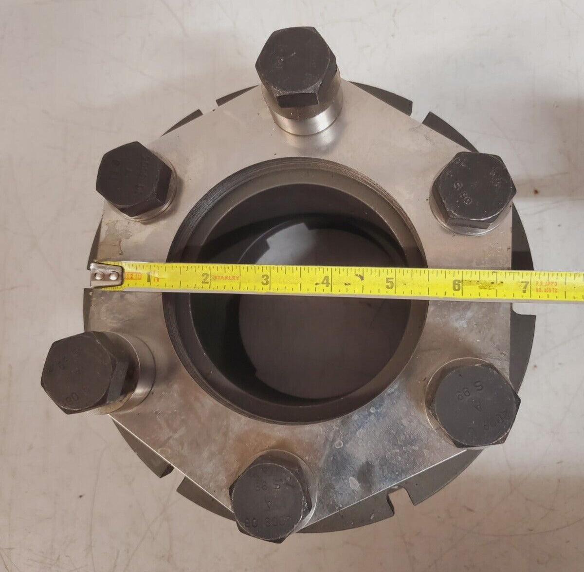 Close Coupled Split Assembly 2009 06 A S99 | 7-3/4" Diameter