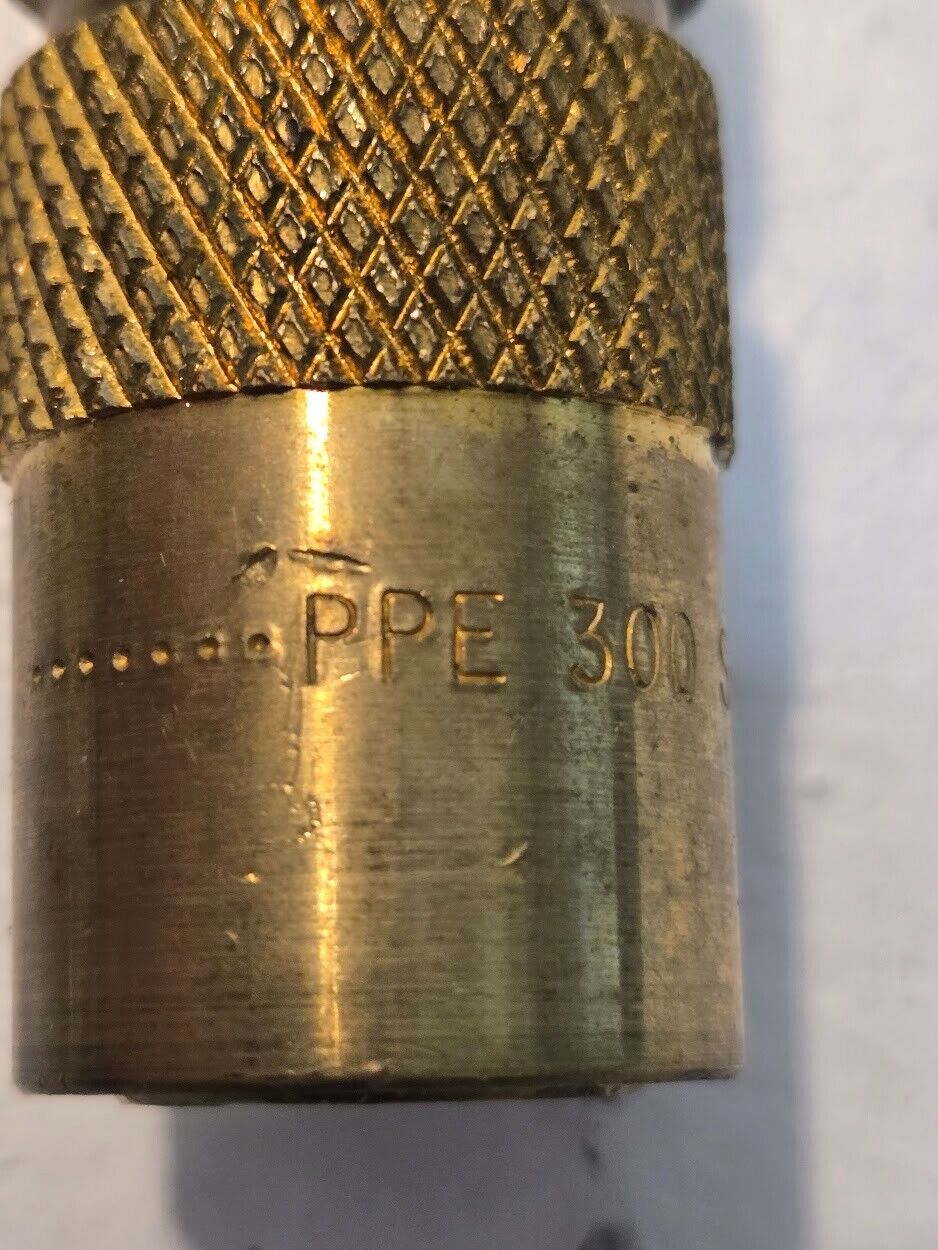 2 Quantity of PPE 300 Series 1/4" Quick Connect Fittings 3/8" Push-Lok (2 Qty)