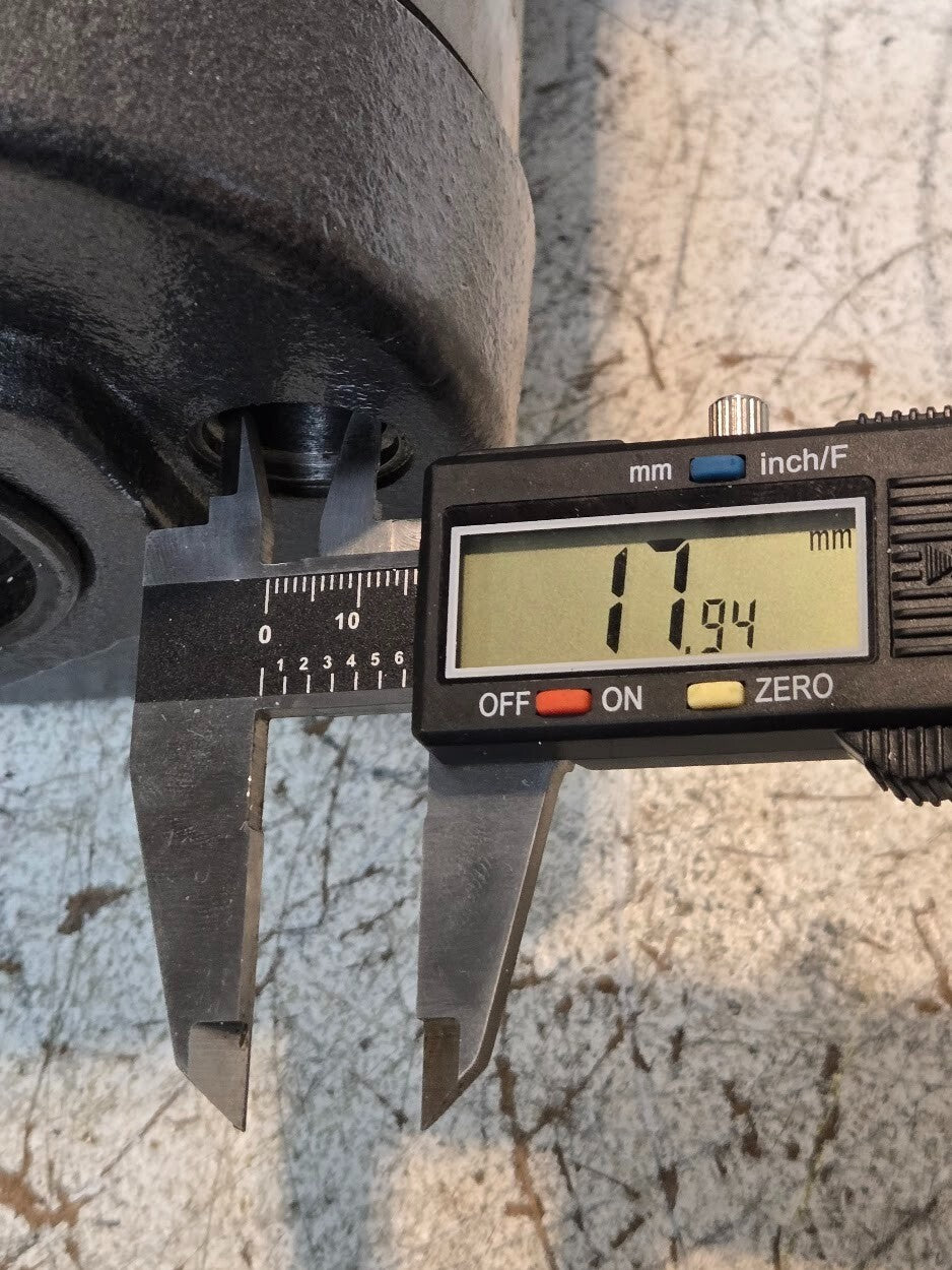 Hydraulic Power Unit for Gray Floor Service Jack | 7 3/4" Base 6" Jack Cylinder