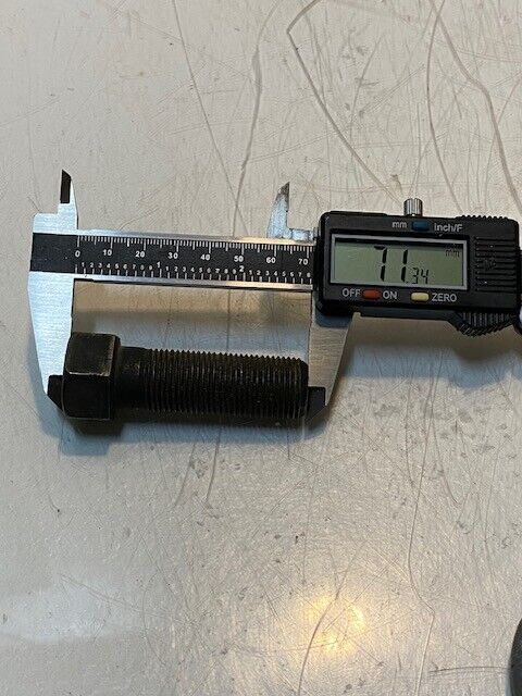 7 Qty of Greenlee 500-4039 Draw Bolt Screw Hex Studs 71mm L 19mm Thread (7 Qty)