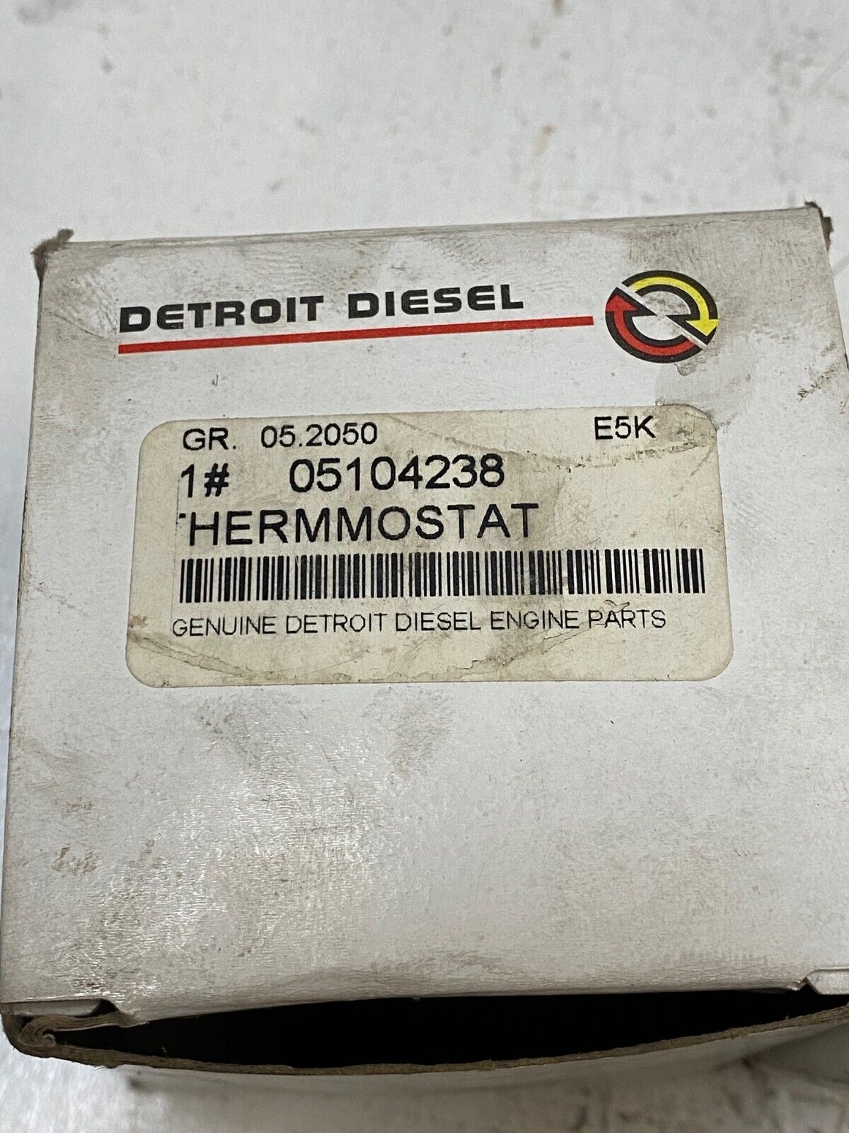 Detroit Diesel 5104238 H99 Thermostat, 839057-197-0204, B-E67-050-05