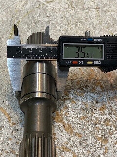 14-Spline Shaft 9-5/8" Long 31mm Spline End 25mm End 35mm OD