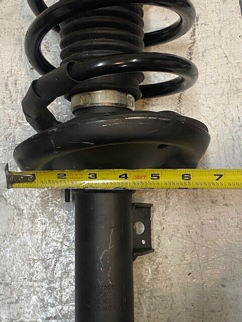 Shock Absorber Strut Spring Front Mount Assembly 2572463101 09200770HJ