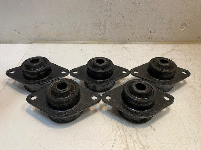 5 Quantity of Engine Motor Mounts 17mm Bore 5-1/4" L 3-1/4" W (5 Quantity)
