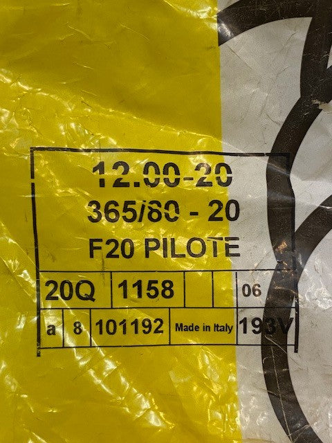 Michelin Airstop Butyl Tube 12.00-20 365/80-20 20Q F20 Pilot W/Universal Valve