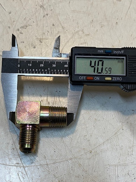 7 Qty of 90-Degree Elbow Pipe Flare Fittings 14mm Thread 17mm Thread (7 Qty)