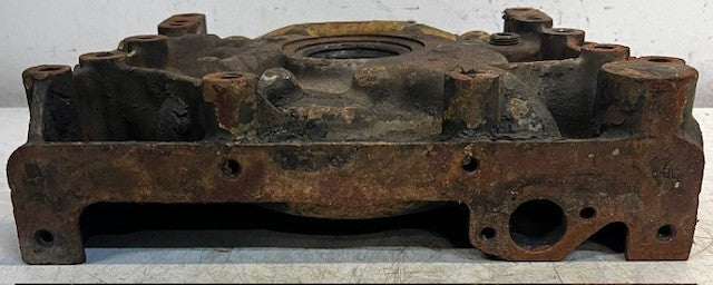 Engine Oil Pump Housing Cover 510S702M For Diesel Engines Heavy Duty Replacement
