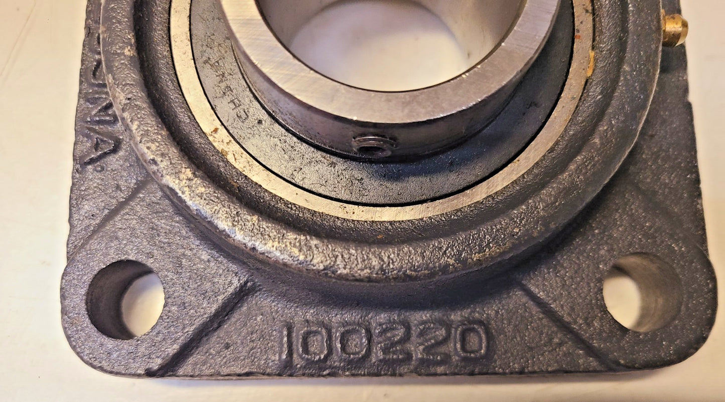 SST 4-Bolt Flange Mounted Bearing F209NA | 100220 | 1-3/4" |  UC209-28
