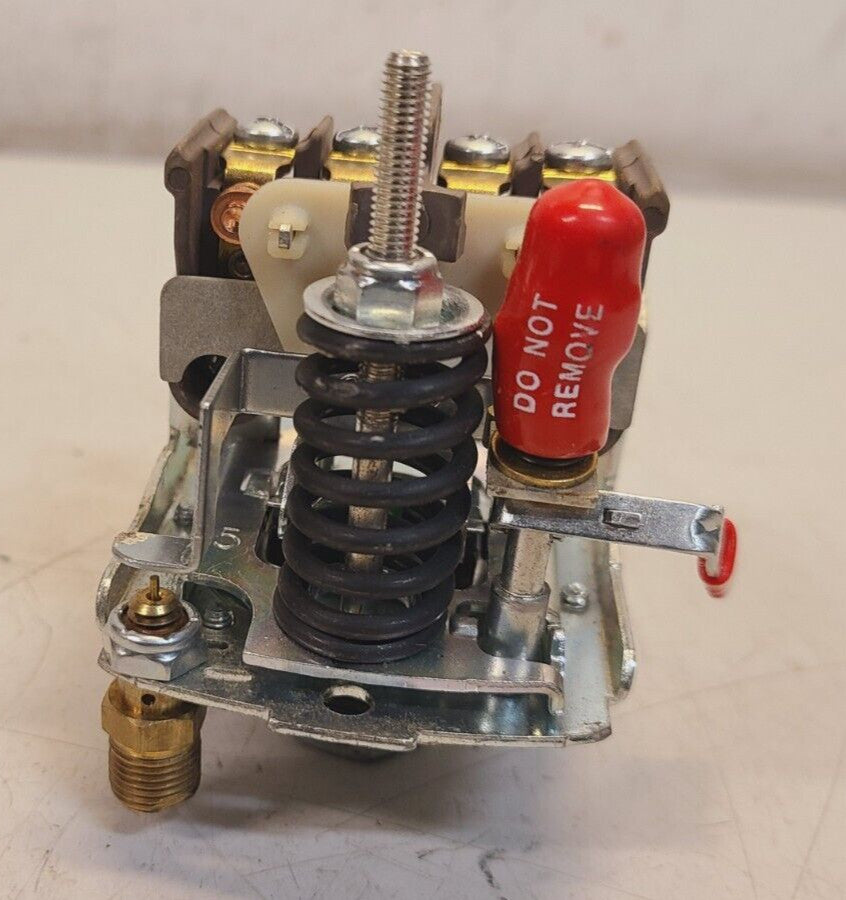 Square D Pressure Switch D1320