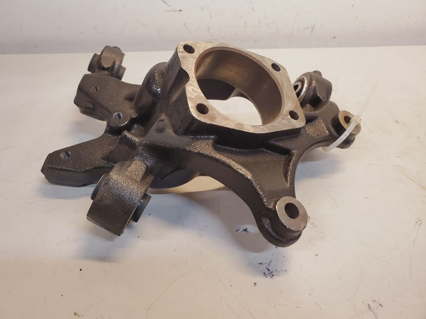 Mopar Suspension Steering Knuckle 30400302898 | 8271C | R0008AB