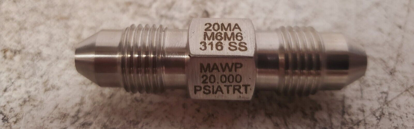 Parker Autoclave Engineers Male - Male Adapter 20MAM6M6 | 316 SS | MAWP 20000