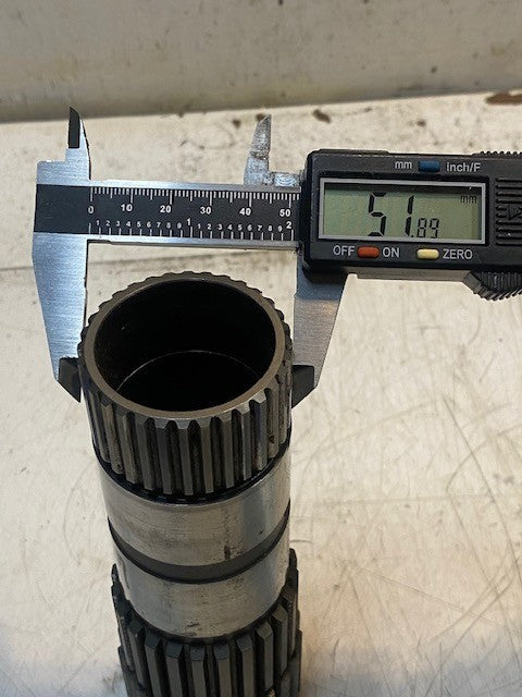 Sun Gear Shaft MIF13 | 7-1/4" Long 52mm 32-Spline 62mm 24-Spline 43mm ID