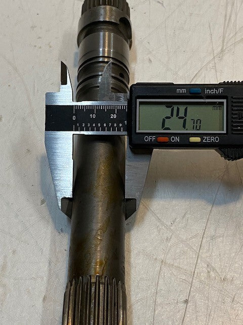 Input Drive Shaft 8-3/4" L 20mm End 9mm ID 28-Spline 33mm OD 30mm End