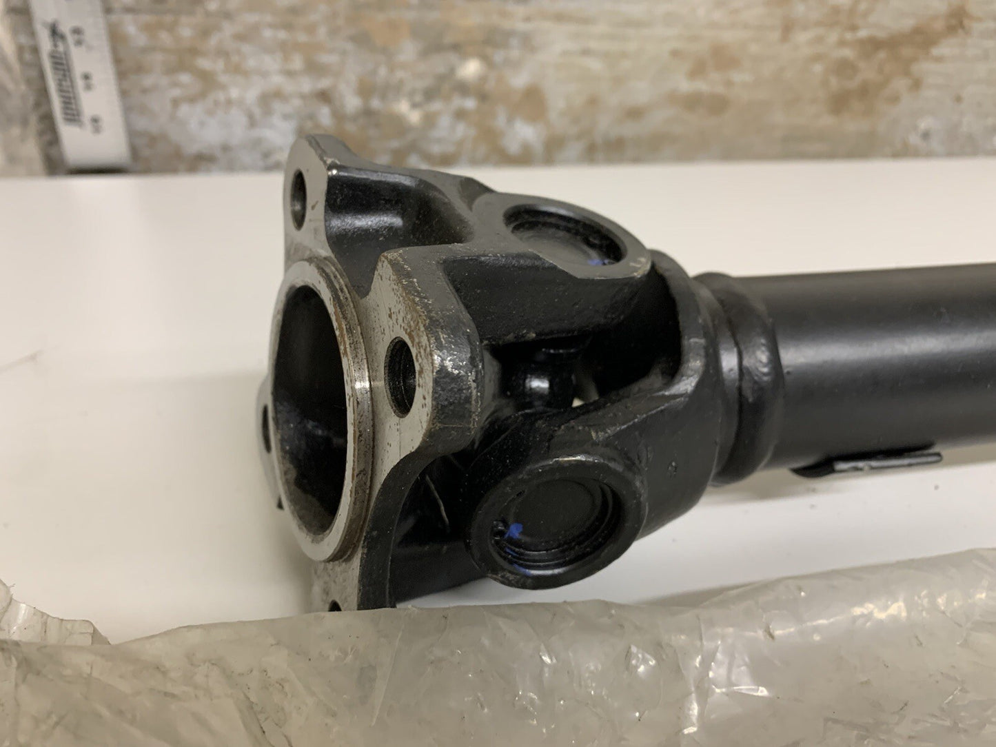 DR-6 Front Drive Shaft Detroit Axle