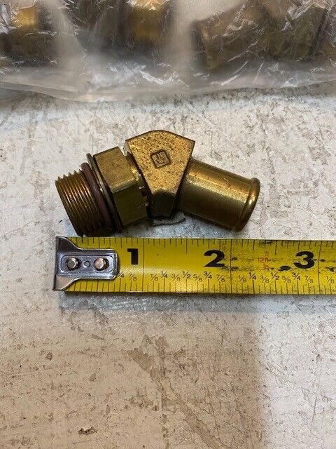 4 Quantity of 45-Degree Adapter Fittings 2313136108 (4 Quantity)