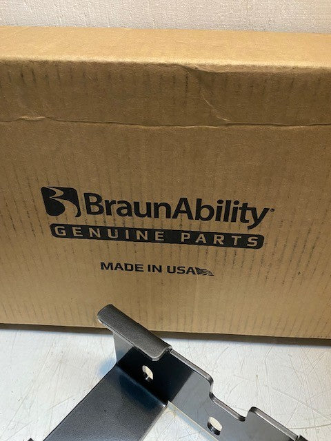 Braunability Side Entry Public Use Parallel Arm Lift 400767 REV D