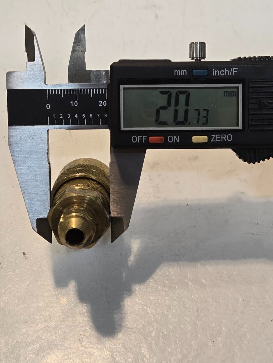 2 Quantity of Milton Kwik Change M Style Couplers 1/4"x5/16" Flare (2 Quantity)