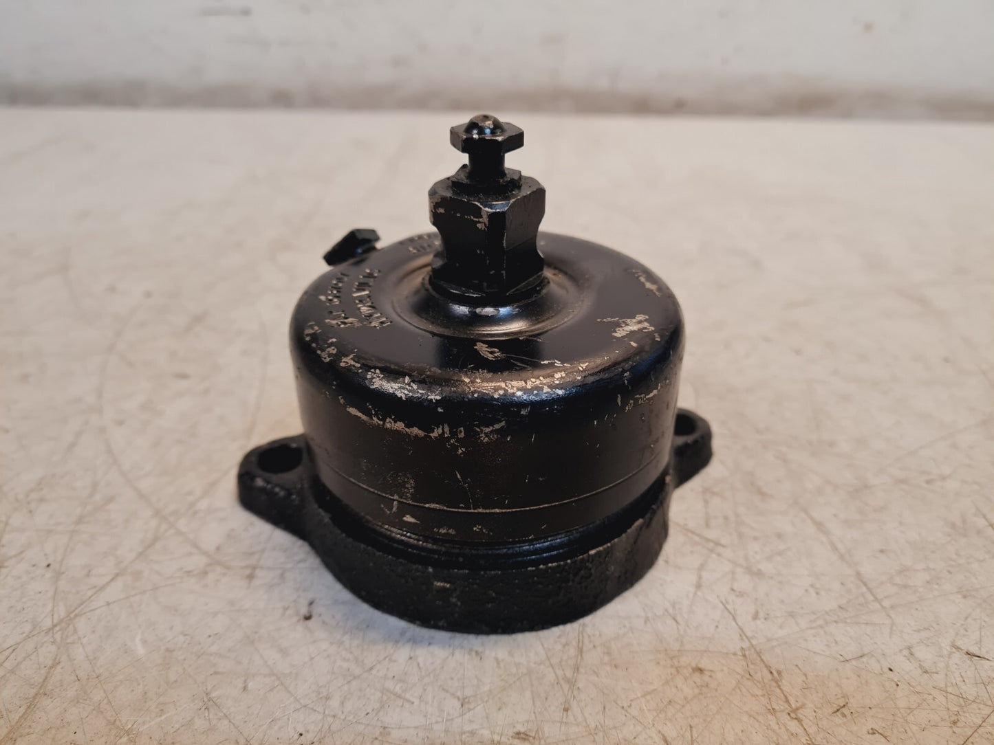 Shock Hex Valve Right Front 1426115-1499660 | PAT 1087017