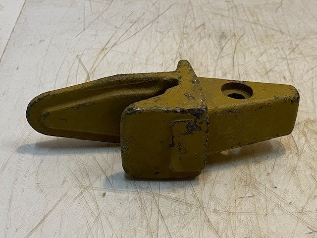 Caterpillar-Style Weld-On Excavator Bucket Tooth Adapter 0704
