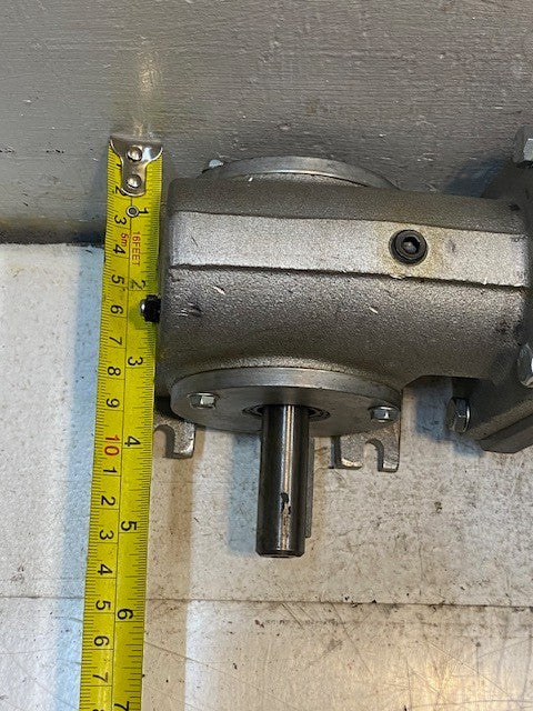 Worm Gear Motor G910105R | 16mm 1-3/4" Shaft 13" Long