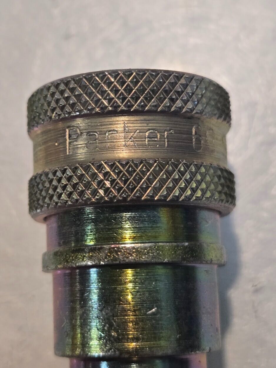 3 Quantity of Parker 60 Series H2-62-T6 Hydraulic Quick Connect Fittings (3 Qty)