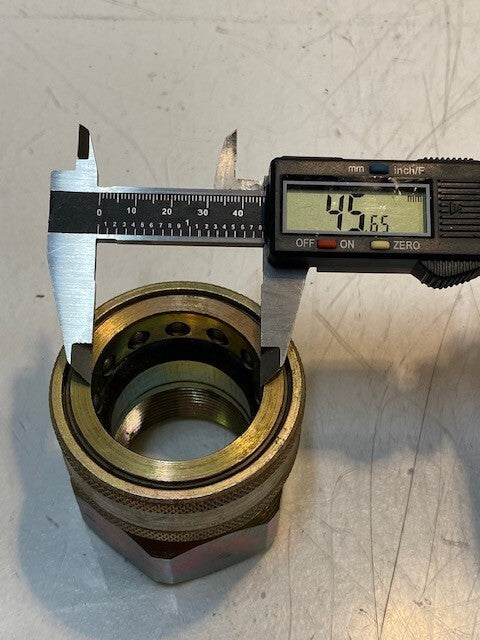 PHC-24 Multi-Purpose Hydraulic Quick Couplings 70mm OD 44mm ID